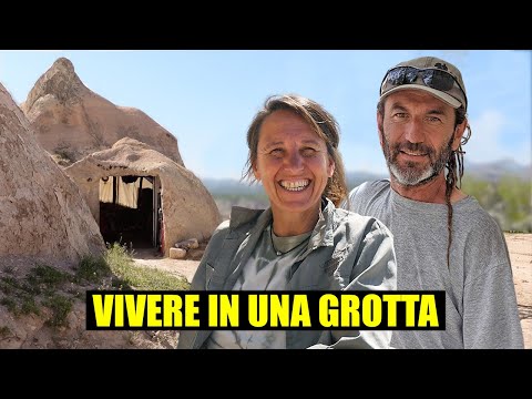 LA COPPIA che VIVE in una GROTTA da 10 ANNI - thepillow