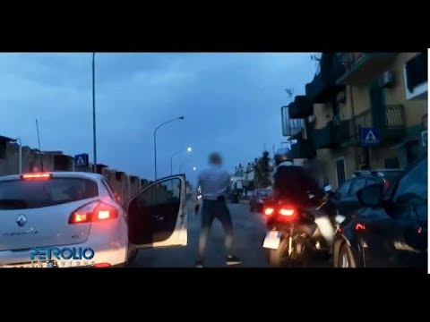 Dentro la piazza di spaccio pi&amp;ugrave; grande della Sicilia: ecco come viene bloccato uno spacciatore