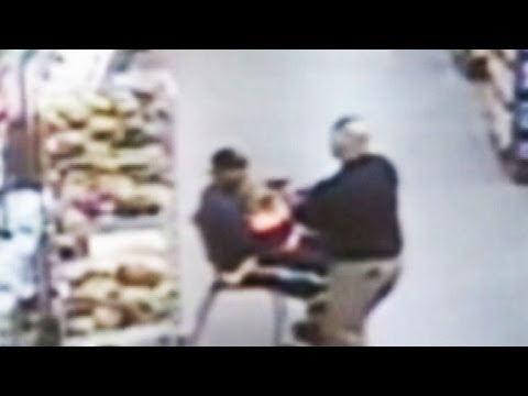 Police Officer Saves a Child From Possible Abduction | ABC World News | ABC News