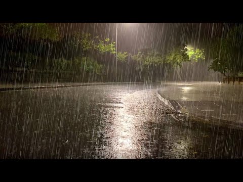 Pluie et Orage pour Dormir Profond&eacute;ment en moins de 5 Minutes