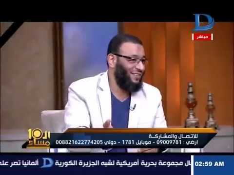 سلفى لمظهر شاهين : بتنتقد رانيا يوسف وأنت بتفعص في إيد الفنانات