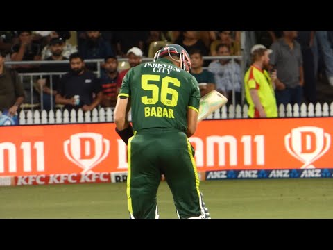 Babar Azam 66(43) vs New Zealand | Ball By Ball CROWD VIEW