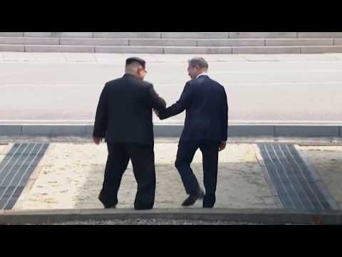 Kim Jong Un Crosses to South, Greets Moon