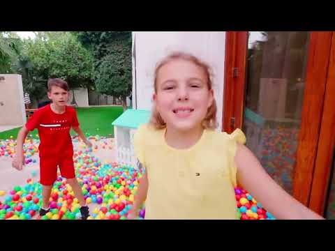 Five Kids Pretend Play with Raining Colored Ball Pits Balls