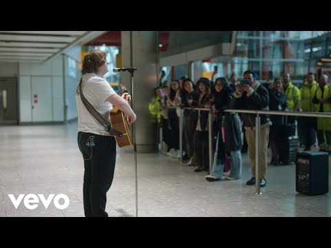 Lewis Capaldi - Wish You The Best (Airport Arrivals Performance)