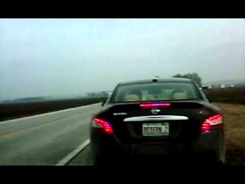 Lawyer flips off state trooper