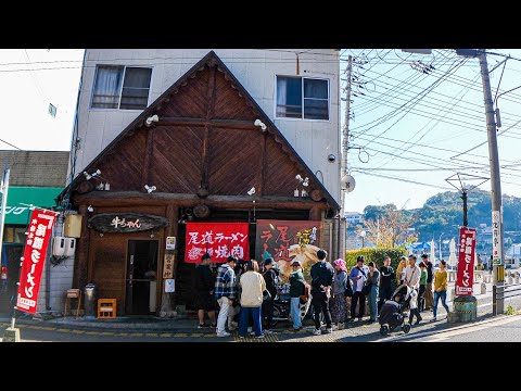 The shop is full as soon as it opens. Incredible ramen shop in Hiroshima sells 1,080 bowls a day!