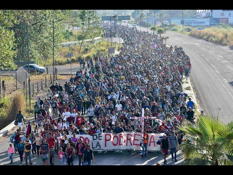 Migrant caravan made up of thousands approaching US-Mexico border