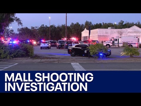 Florida mall shooting: Latest as police search for person responsible