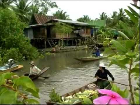 Thailand's Performax Water Hyacinth Furniture