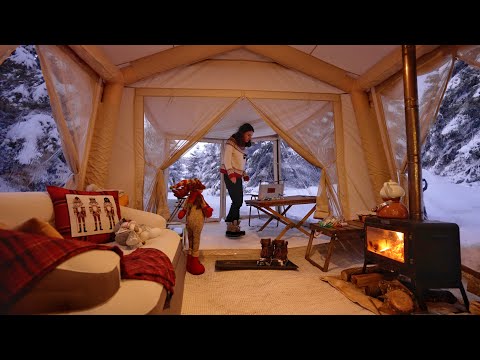 CHRISTMAS CAMP IN HEAVY SNOW WITH OUR NEW TENT