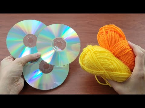 VERY USEFUL! You won't throw old cd in the trash once you know this idea. DIY Home decor idea