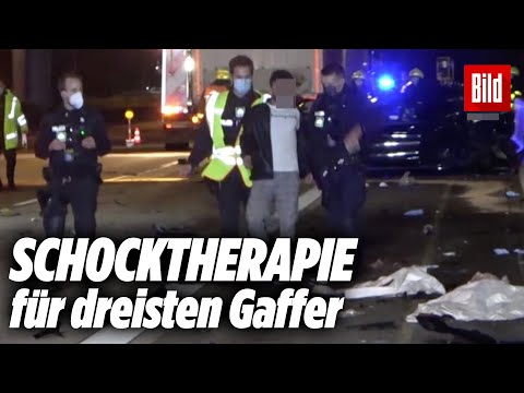 Polizei zeigt Gaffer Tr&uuml;mmerfeld und Leiche (krasse Reaktion!)