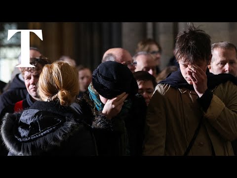 Mass held for victims of Prague university massacre