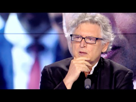 Michel Onfray : &quot;Emmanuel Macron est sadomasochiste, il jouit dans la souffrance qu'il inflige&quot;