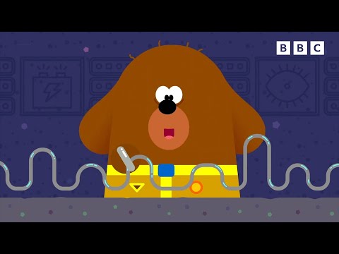 Doing Puzzles with Duggee | Learning with Duggee | Hey Duggee