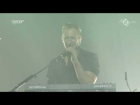 R&uuml;f&uuml;s du Sol Live at Lowlands 2022