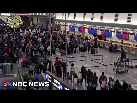 Nation&rsquo;s airports see near record passenger volume amid holiday rush