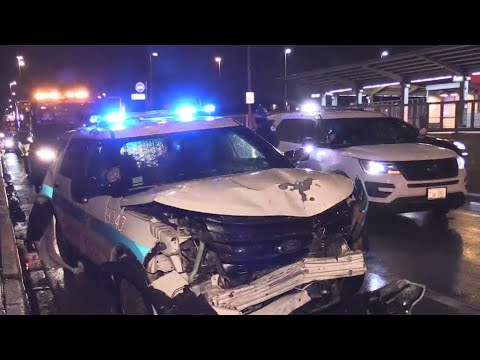 Multi-vehicle crash on Dan Ryan leaves 5 hurt including 2 CPD officers, ISP trooper