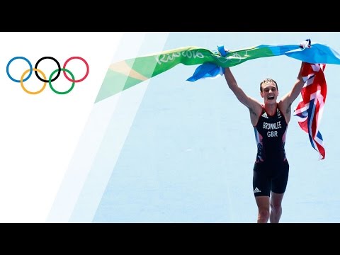 Team GB's Alistair Brownlee wins triathlon gold again in Rio