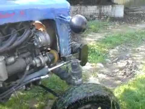 zetor 25K servo.MP4