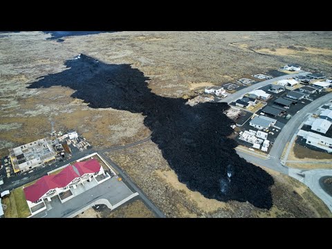 Lava from Iceland volcanic eruptions eases