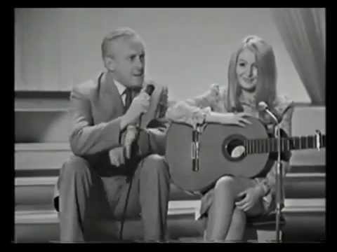 Mary Hopkin ''Turn Turn Turn'' Opportunity Knocks July 1968