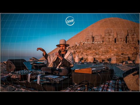 Be Svendsen live at Mount Nemrut, in T&uuml;rkiye for Cercle