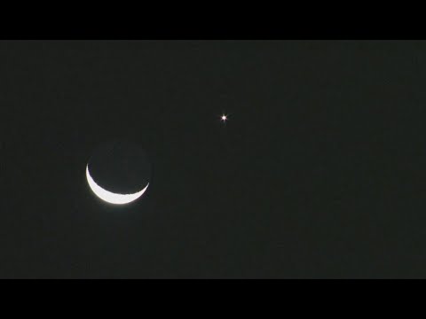 VENUS &amp;amp; THE CRESCENT MOON