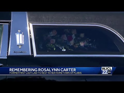 Downtown Plains celebrates life of Rosalynn Carter as procession passes through after funeral