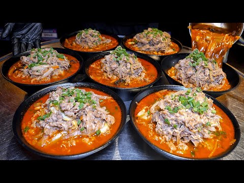 Amazing Chinese spicy beef noodles!! Sold out 300 bowls per day - Korean street food