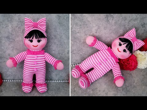 💕Anyone Can Make This Doll/😍Making a Doll from Socks