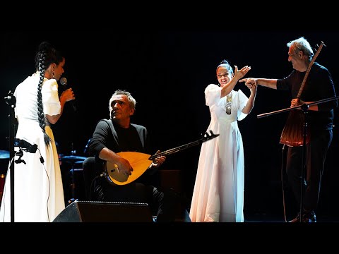 Yavuz Bing&ouml;l &amp; Emel Mathlouthi - Sarı Gelin (Filistin Halkına Adanan Anlamlı Konser)