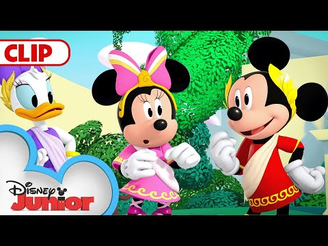 Mickey Mouse Takes Care of Teddy | Mickey Mouse Funhouse | 