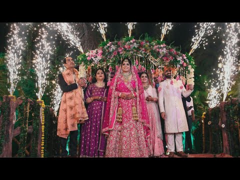 Beautiful Brdie &amp; Groom | Bridal Entry | Wedding Planner Gwalior