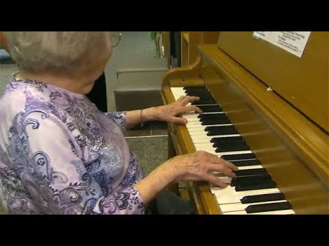 Magic of music: 102-year-old&rsquo;s memory triggered by piano