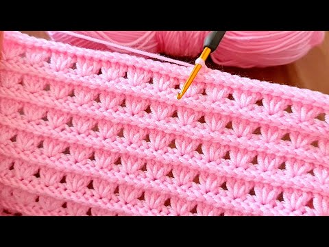 Unique and easy crochet pattern for beginners is unusual for baby blankets and bags. crochet