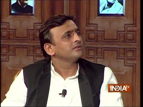 UP Chief Minister Akhilesh Yadav in Aap Ki Adalat 2016 - Chunav Manch