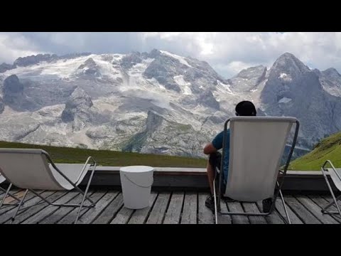 Marmolada, turisti spettatori increduli della valanga di ghiaccio