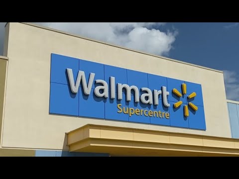 End to self-checkout? Walmart is bringing back more cashiers