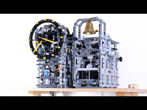 Lego Technic Gravity powered Pendulum Clock with 12-hour striking mechanic