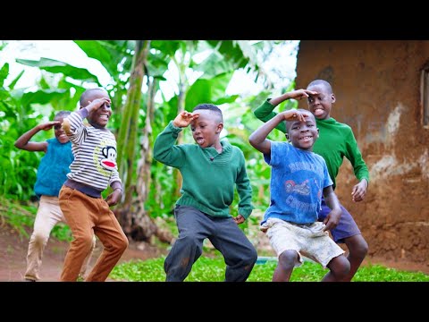 HAPPY NEW YEAR 🥳 &brvbar;&brvbar; Masaka Kids Africana Dancing Muda Kwa Ngoma