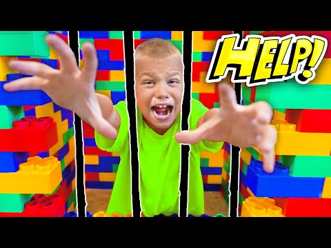 I Locked My BrOtHer In Lego JaiL!