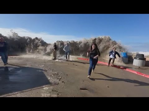 California Residents Ordered to Evacuate Following Rogue Wave