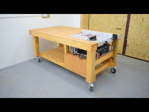 Homemade table with built saw / Workbench