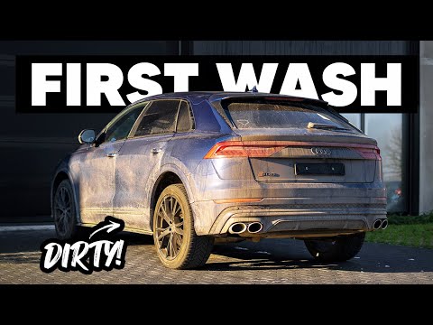 Cleaning The DIRTIEST Audi SQ8 - First Winter Wash