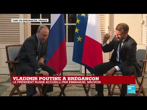 REPLAY - Vladimir Poutine et Emmanuel Macron r&eacute;pondent aux journalistes