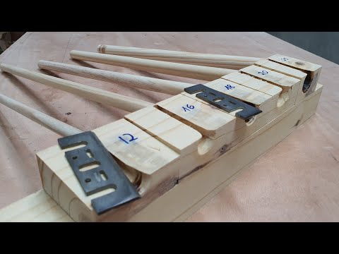 DIY ● Simplest Way To Make Wooden Dowels || Homemade Dowel from Old Planer Blade