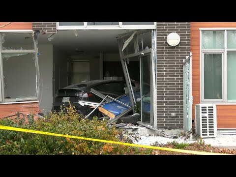 5 people injured after Tesla slams into Toronto townhome