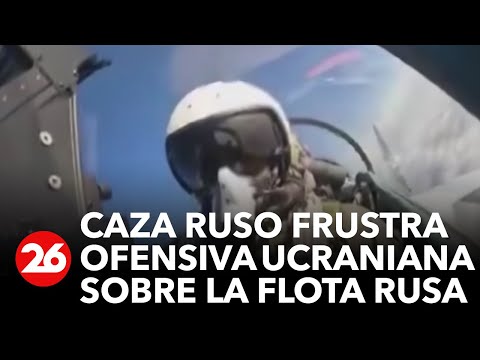 Un avi&oacute;n de combate ruso protege a una flota de posible ataque ucraniano